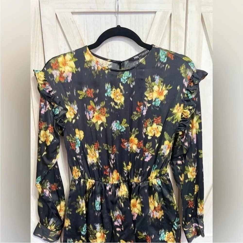 Zara Black Floral Ruffle‎ Mini Long Sleeves Dress Size XS - Picture 8 of 16